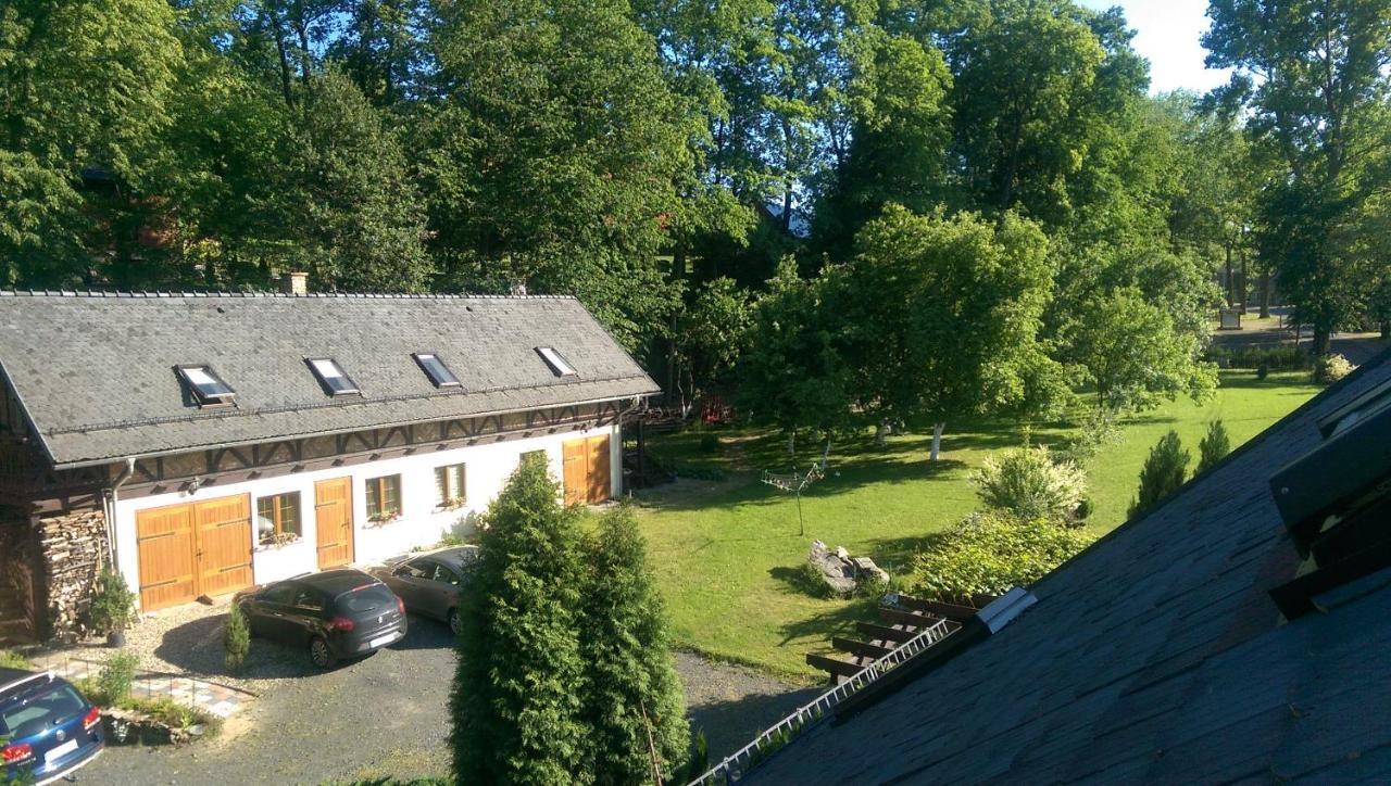 Dom Goscinny Leniuchy Lesna  Luaran gambar